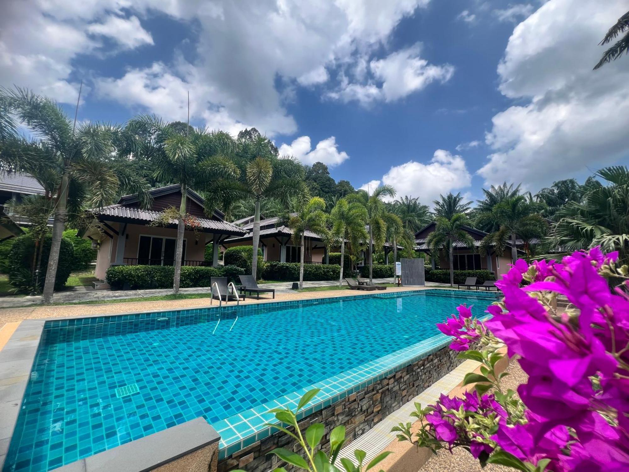 Palm Kiri Aonang Resort Ao Nang Bagian luar foto